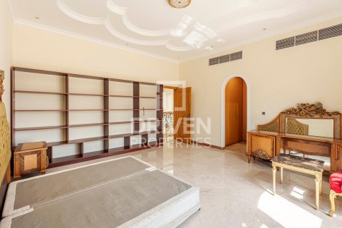Villa in Al Barsha, Dubai, UAE 6 bedrooms, 1394 sq.m. № 653621 - photo 16