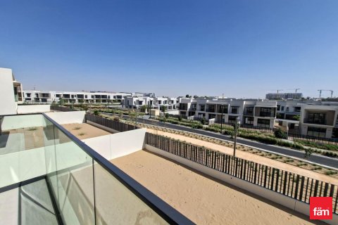 Vilë në Jebel Ali, Dubai, Emiratet e Bashkuara Arabe 4 dhoma gjumi, 676 m2. № 715318 - Foto 24