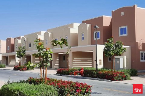 Casa urbana em Dubai, EAU 4 quartos, 234.9 m2 № 715324