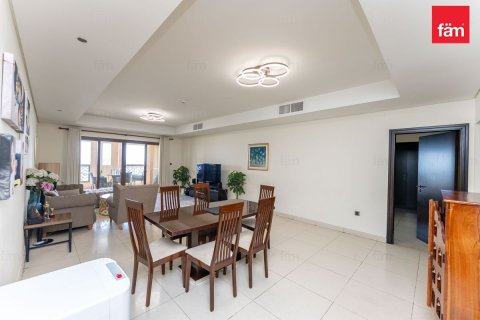 Apartman u Palm Jumeirah, Dubai, UAE 3 spavaćih soba, 219.7 m2 Br. 715320 - fotografija 4