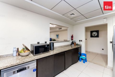 Apartman u Palm Jumeirah, Dubai, UAE 3 spavaćih soba, 219.7 m2 Br. 715320 - fotografija 10