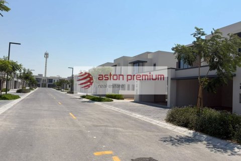 Adosado en alquiler en Jebel Ali, Dubai, EAU 3 dormitorios, 242 m2 № 753854 - foto 2