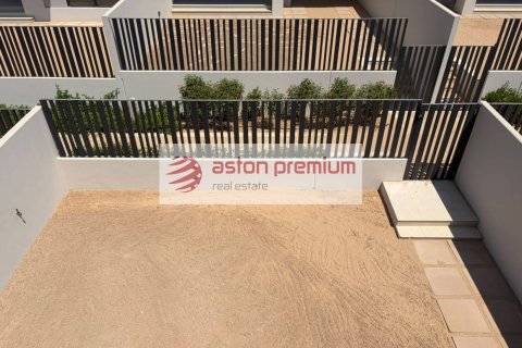 Adosado en alquiler en Jebel Ali, Dubai, EAU 3 dormitorios, 242 m2 № 753854 - foto 16