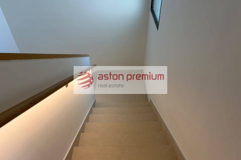 Townhouse sa Jebel Ali, Dubai, UAE 3 silid-tulugan, 238 sq.m. № 753858 - larawan 12