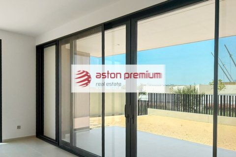 Willa do wynajęcia w Jebel Ali, Dubai, ZEA 4 sypialnie, 623 mkw., nr 753856 - zdjęcie 2