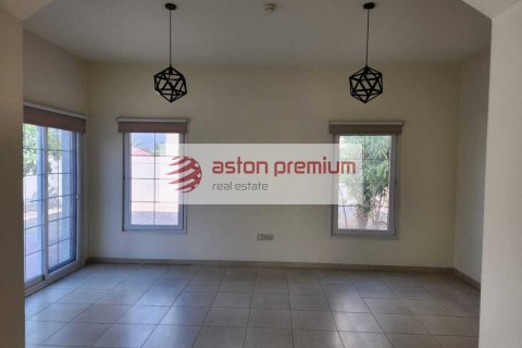 Villa til leje i Jumeirah Village Circle, Dubai, UAE 2 soveværelser, 767 kvm № 753853 - foto 5
