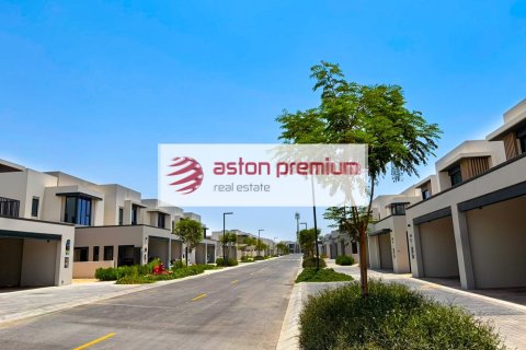 Adosado en alquiler en Jebel Ali, Dubai, EAU 4 dormitorios, 252 m2 № 753855 - foto 24