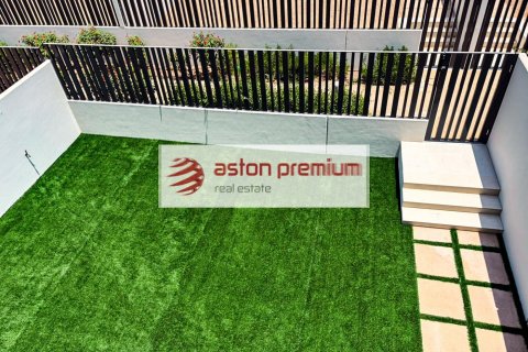 Adosado en alquiler en Jebel Ali, Dubai, EAU 4 dormitorios, 252 m2 № 753855 - foto 25