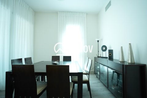 Apartemen di Dubai Marina, UEA 2 kamar tidur, 159.42 m2 nomor 735747 - foto 15