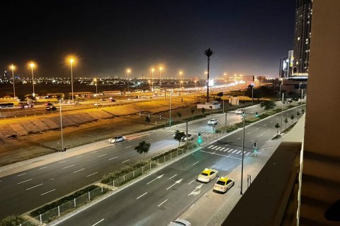 Lägenhet till försäljning i Dubai, UAE 1 sovrum, 870 kvm Nr. 729916 - fotografi 6