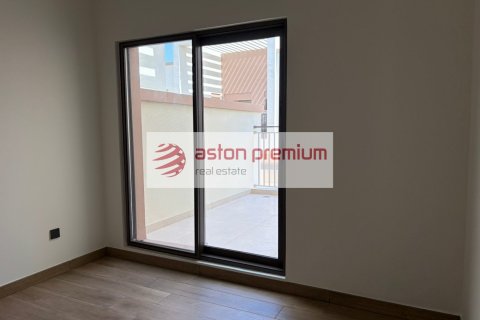 Rijtjeshuis te huur in Damac Lagoons, Dubai, VAE 4 slaapkamers, 144 vr.m., nr 760369 - foto 13