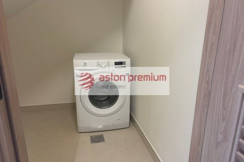 Rijtjeshuis te huur in Damac Lagoons, Dubai, VAE 4 slaapkamers, 144 vr.m., nr 760369 - foto 19