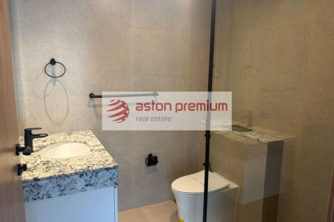 Rijtjeshuis te huur in Damac Lagoons, Dubai, VAE 4 slaapkamers, 144 vr.m., nr 760369 - foto 22