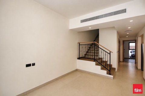 Townhouse in Dubai, UAE 5 bedrooms, 184 sq.m. № 714957 - photo 8