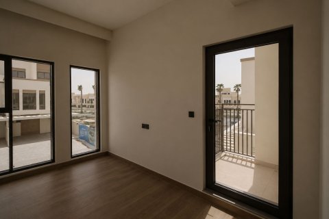 Townhouse in Dubai, UAE 5 bedrooms, 184 sq.m. № 714957 - photo 4