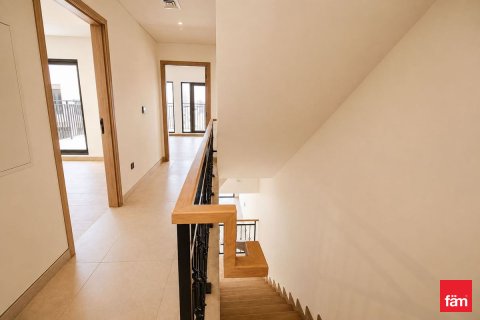 Townhouse in Dubai, UAE 5 bedrooms, 184 sq.m. № 714957 - photo 10