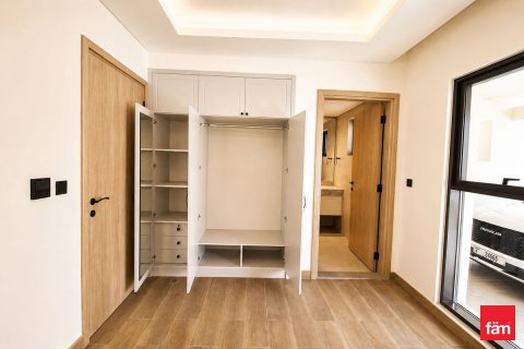 Townhouse in Dubai, UAE 5 bedrooms, 184 sq.m. № 714957 - photo 12