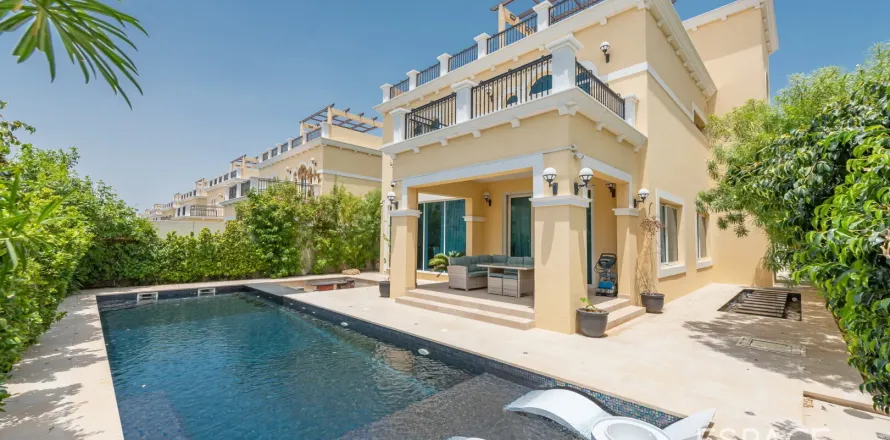 Vila di Jumeirah Park, Dubai, UAE 4 bilik tidur, 454 meter persegi № 650233
