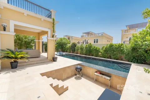 Vila di Jumeirah Park, Dubai, UAE 4 bilik tidur, 454 meter persegi № 650233 - foto 14