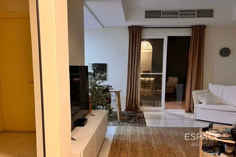 Villa in The Springs, Dubai, UAE 2 bedrooms, 153 sq.m. № 650230 - photo 6