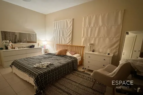 Villa in The Springs, Dubai, UAE 2 bedrooms, 153 sq.m. № 650230 - photo 7