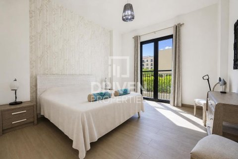 Müüa korter asukohaga Jumeirah, Dubai, AÜE: 2 magamistoaga, 120.03 m² Nr 761975 - pilt 8