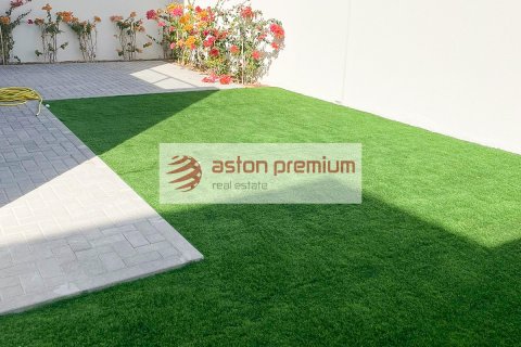 خانه شهری برای فروش در  Wadi Al Safa 3، Dubai، امارات متحده عربی  4 خوابه ، 288 متر مربع ، شماره 670315 - تصویر 9