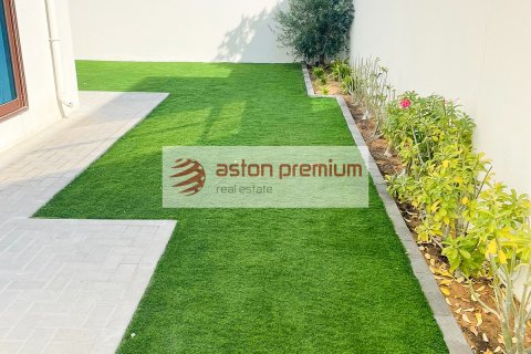 خانه شهری برای فروش در  Wadi Al Safa 3، Dubai، امارات متحده عربی  4 خوابه ، 288 متر مربع ، شماره 670315 - تصویر 8