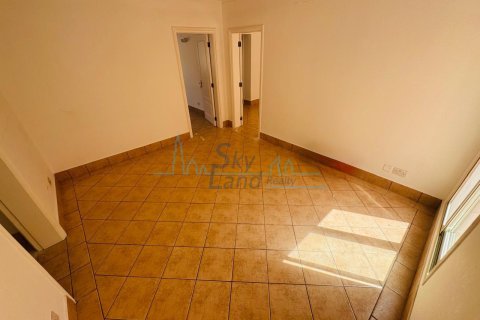 Huvila Umm Suqeim, Dubai, Arabiemiraatit 3 makuuhuonetta, 325.2 m2 № 658858 - kuva 22