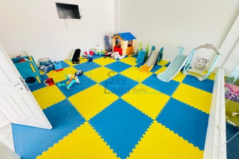 Villa til leie i Umm Suqeim, Dubai, Emiratene 5 soverom, 371.6 kvm Nr. 658856 - Foto 20