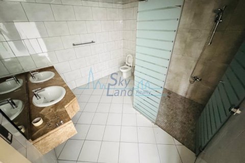 Villa til leie i Umm Suqeim, Dubai, Emiratene 5 soverom, 371.6 kvm Nr. 658856 - Foto 19