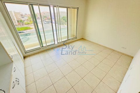 Huvila Umm Suqeim, Dubai, Arabiemiraatit 3 makuuhuonetta, 325.2 m2 № 658857 - kuva 18