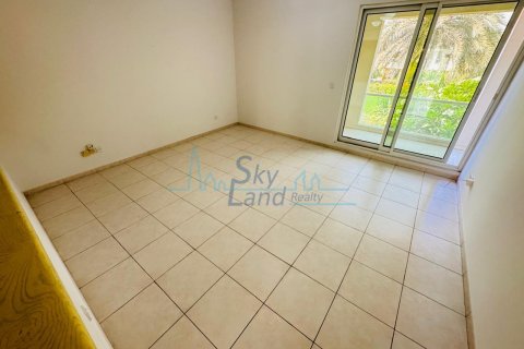 Huvila Umm Suqeim, Dubai, Arabiemiraatit 3 makuuhuonetta, 325.2 m2 № 658857 - kuva 11