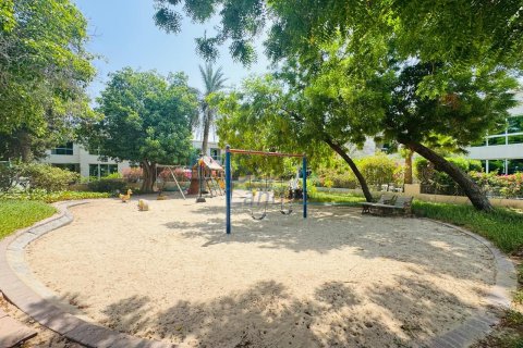 Huvila Umm Suqeim, Dubai, Arabiemiraatit 3 makuuhuonetta, 325.2 m2 № 658857 - kuva 22