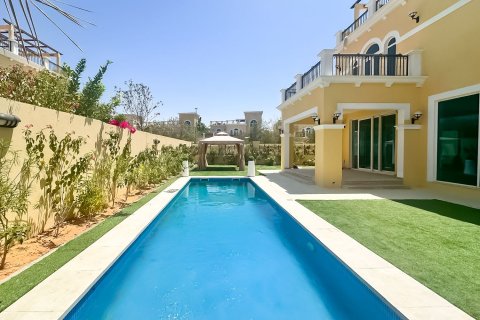 Villa à louer à Jumeirah Park, Dubai, EAU 4 chambres, 538.84 m2 № 750312 - photo 16