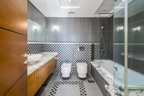 Villa à louer à Jumeirah Park, Dubai, EAU 4 chambres, 538.84 m2 № 750312 - photo 24