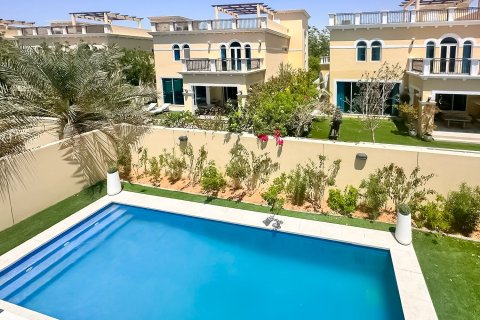 Villa à louer à Jumeirah Park, Dubai, EAU 4 chambres, 538.84 m2 № 750312 - photo 21