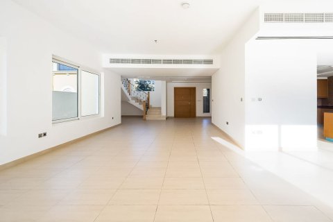Villa à louer à Jumeirah Park, Dubai, EAU 4 chambres, 538.84 m2 № 750312 - photo 6
