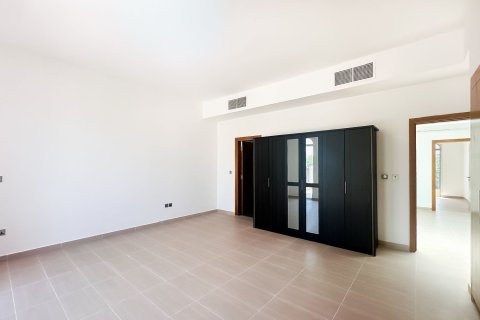 Villa à louer à Jumeirah Park, Dubai, EAU 4 chambres, 538.84 m2 № 750312 - photo 10