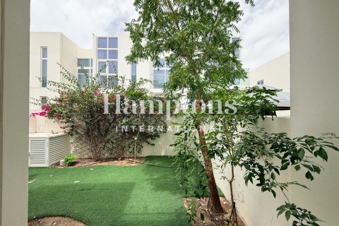 Városi lakóépület itt: Dubai, EAE, 3 hálószoba, 151.79978588 m², azonosító: 701976 - fénykép 15