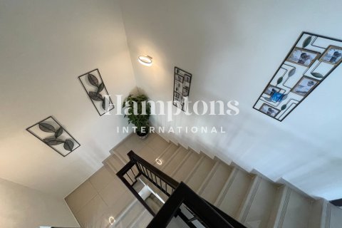 Dubai, संयुक्त अरब अमीरात में टाउनहाउस, 3 बेडरूम, 151.8 वर्ग मीटर, संख्या 701976 - फ़ोटो 16