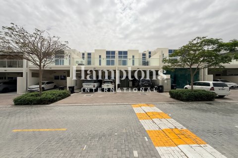 Városi lakóépület itt: Dubai, EAE, 3 hálószoba, 151.79978588 m², azonosító: 701976 - fénykép 9