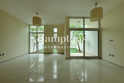 Városi lakóépület itt: Dubai, EAE, 3 hálószoba, 151.79978588 m², azonosító: 701976 - fénykép 14