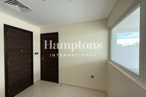 Városi lakóépület itt: Dubai, EAE, 3 hálószoba, 151.79978588 m², azonosító: 701976 - fénykép 19