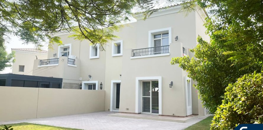Villa itt: Arabian Ranches, Dubai, EAE, 3 hálószoba, 236 m², azonosító: 671437