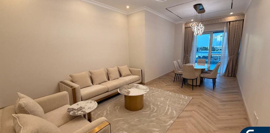 Lakás itt: Jumeirah Lake Towers, Dubai, EAE, 1 hálószoba, 111 m², azonosító: 671434