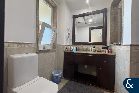 Villa itt: Dubai Sports City, Dubai, EAE, 5 hálószoba, 481 m², azonosító: 671435 - fénykép 17