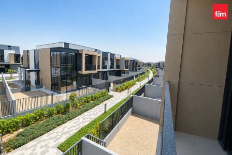 Shtëpi në qytet në Dubai, Emiratet e Bashkuara Arabe 4 dhoma gjumi, 244.4 m2. № 763967 - Foto 9