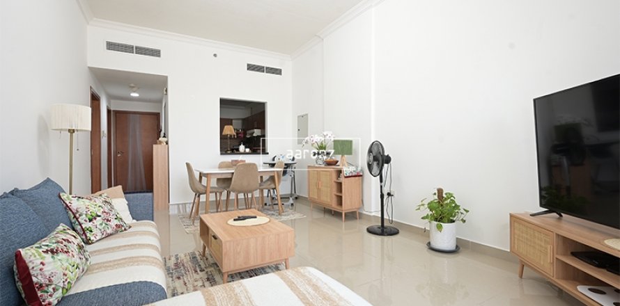 Wohnung in Jumeirah Village Circle, Dubai, VAE: 1 Schlafzimmer, 79.7 m2 Nr. 630054