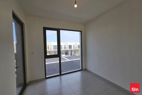 Вилла Дубай, БАӘ-да 3 жатын бөлмелер, 137.8 м² № 699739 - фото 3
